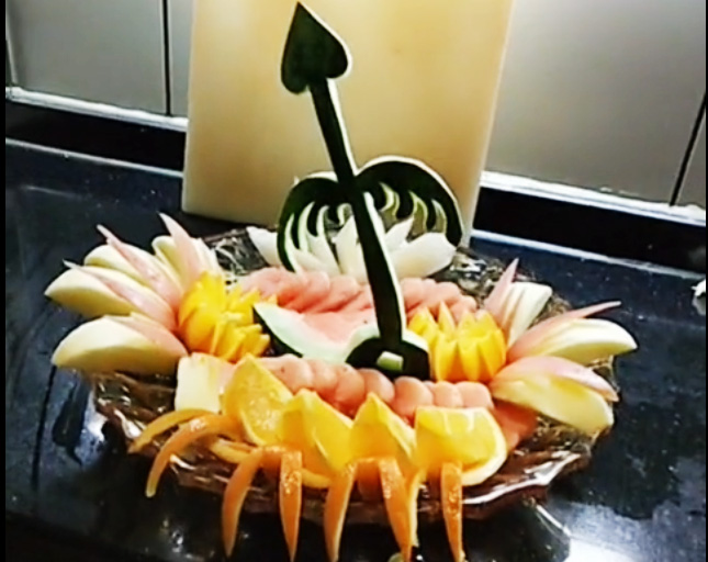 Home DIY Tutorial - How To Make A Beautiful Love Fruit Platter Easily